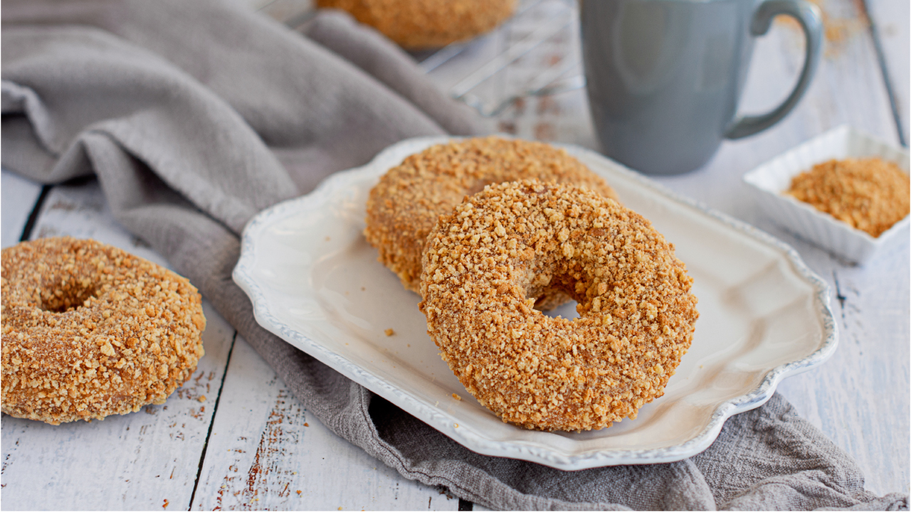 Crumb Cake Donuts