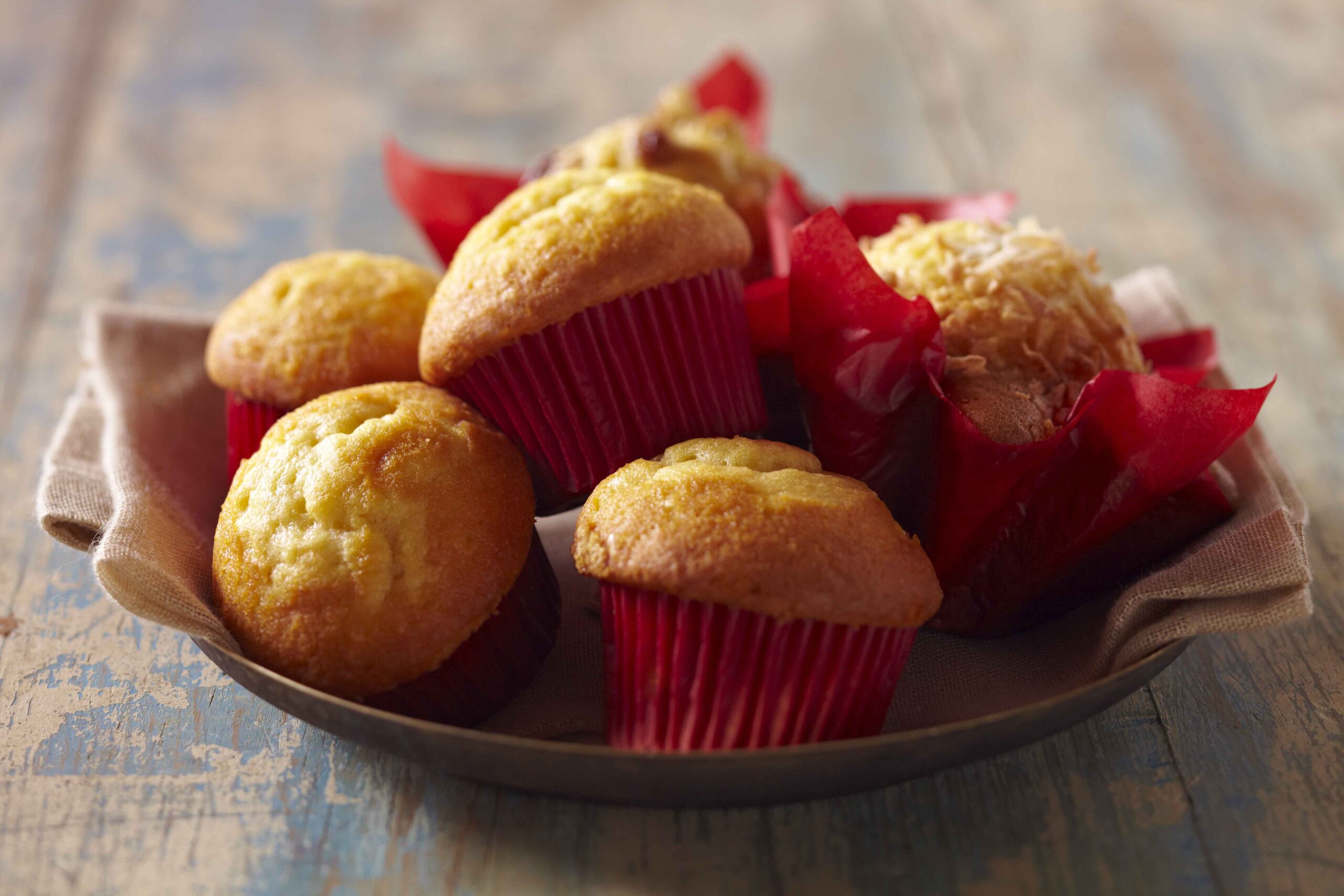 A plate of mantecadas