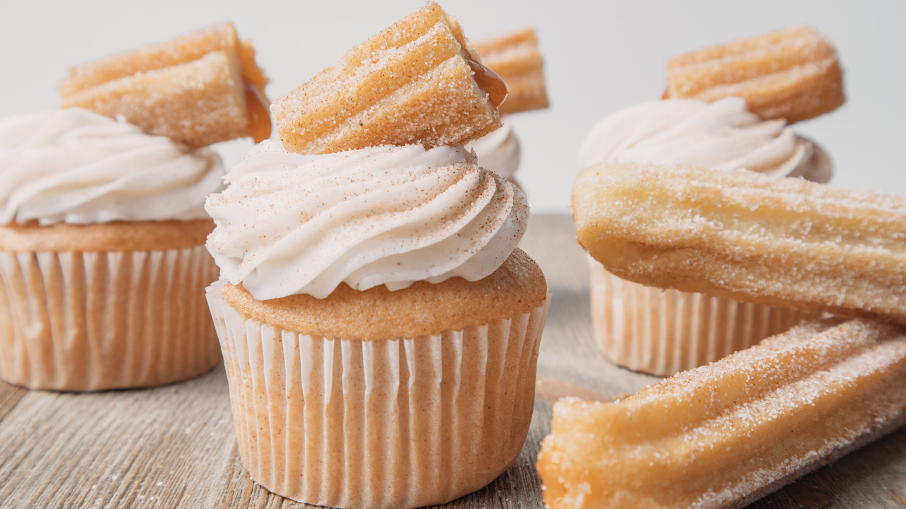 churro cupcake