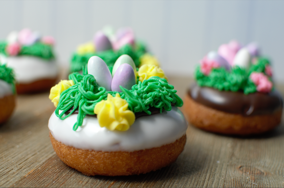 Nest Egg Easter Donut