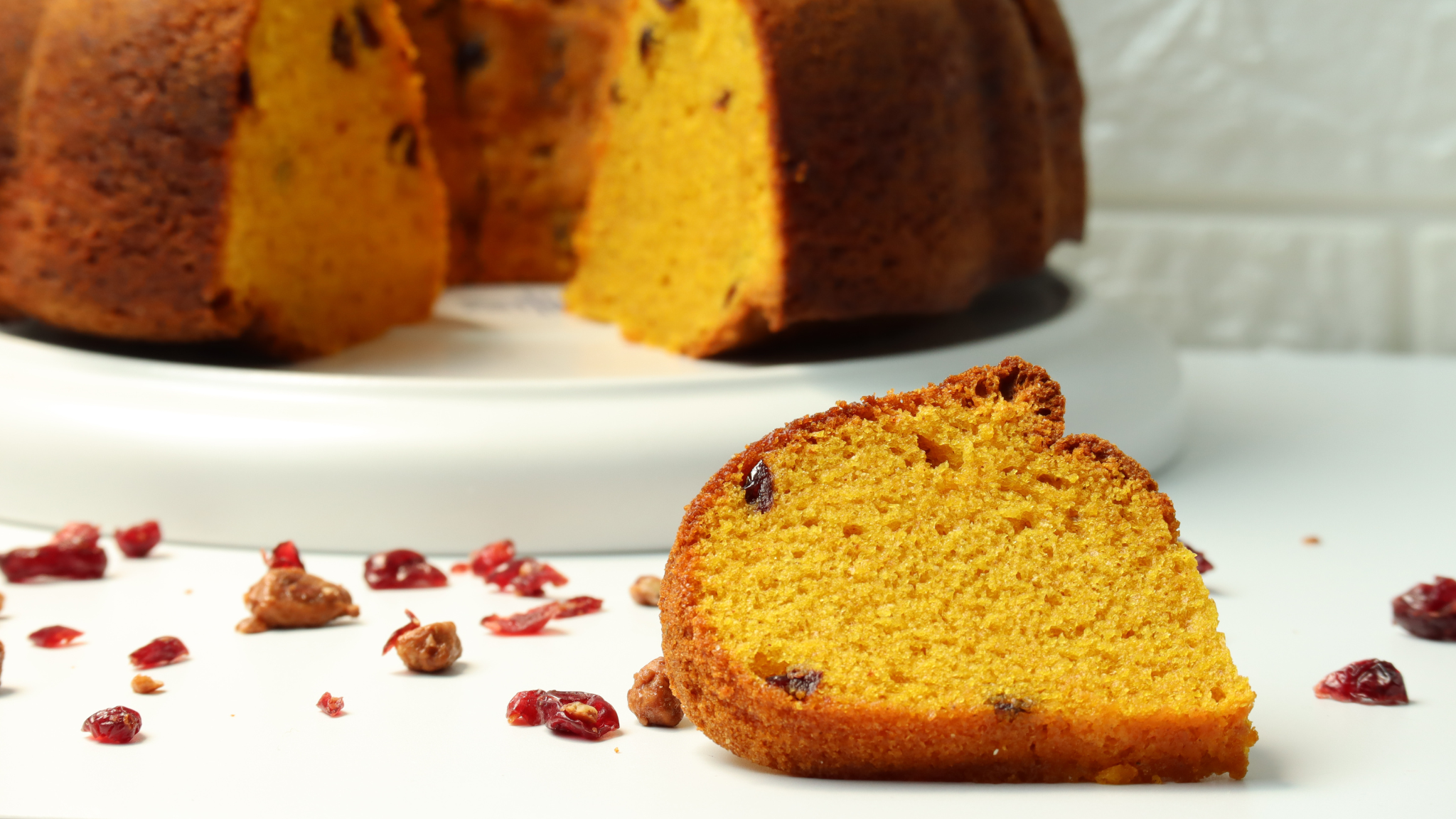 Pumpkin Spice Cranberry Bundt Cake